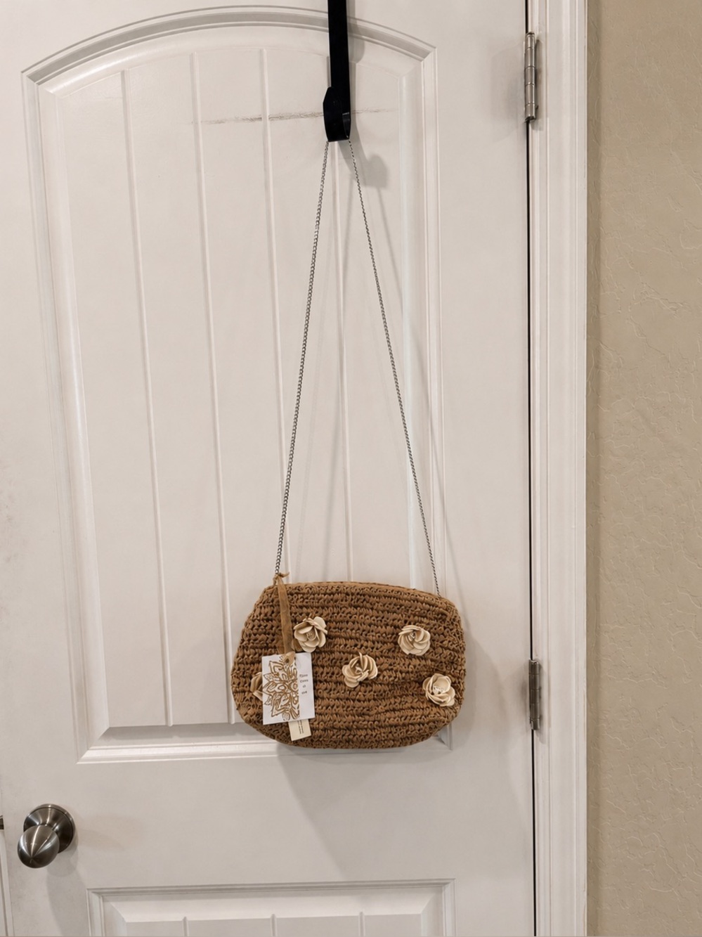 Handcrafted Straw Raffia Crossbody Bag Floral Appliqué India Artisans